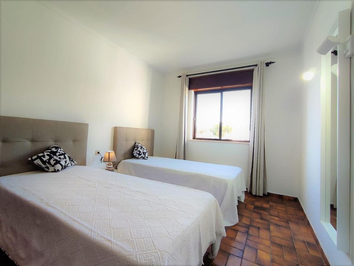 Apartamento V2 Pedro - By Bedzy Albufeira Exterior foto
