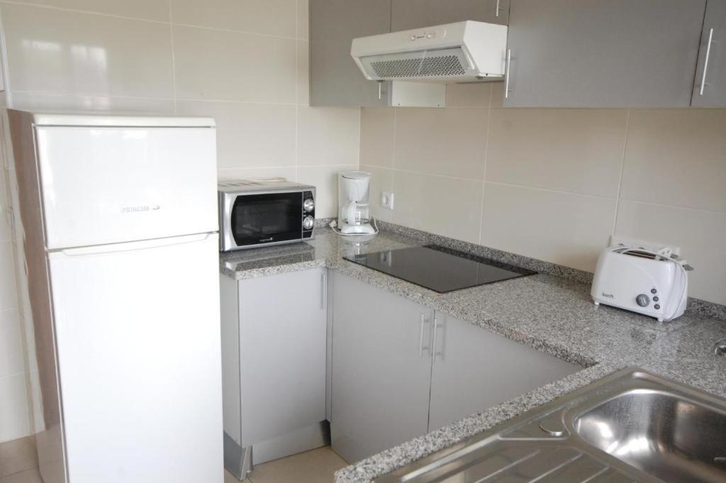 Apartamento V2 Pedro - By Bedzy Albufeira Exterior foto